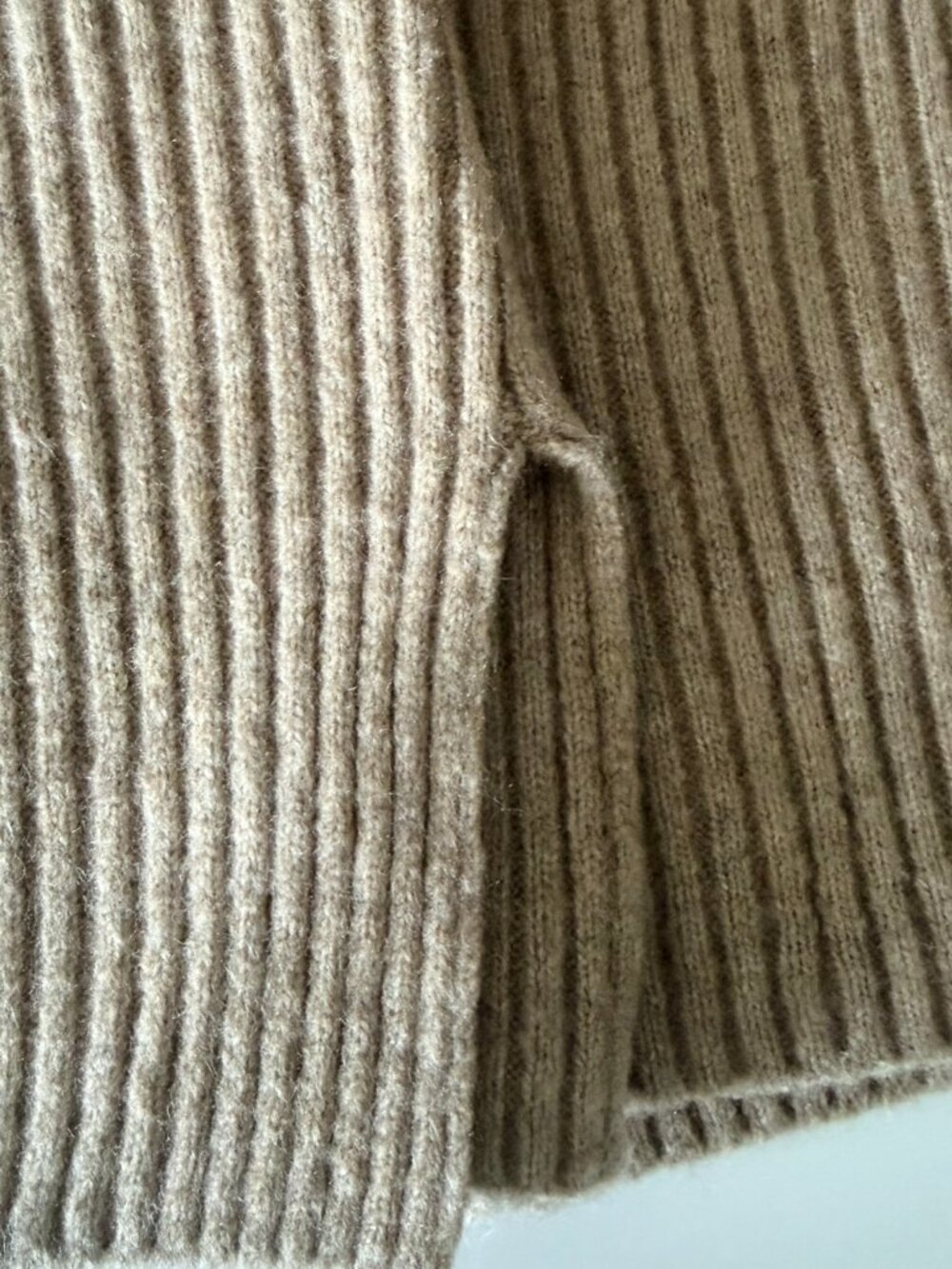 Abercrombie & Fitch Womens Soft Ribbed Cardigan Sweater Tan Y2K Preppy Casual - Picture 4 of 7